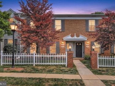 1204 A CROSSHILL COURT, LANSDALE, PA 19446
