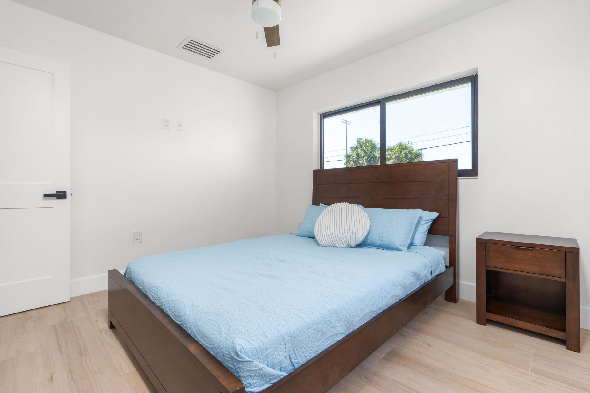 303 De Carie Street, Unit 303, Delray Beach, FL 33444 Photo