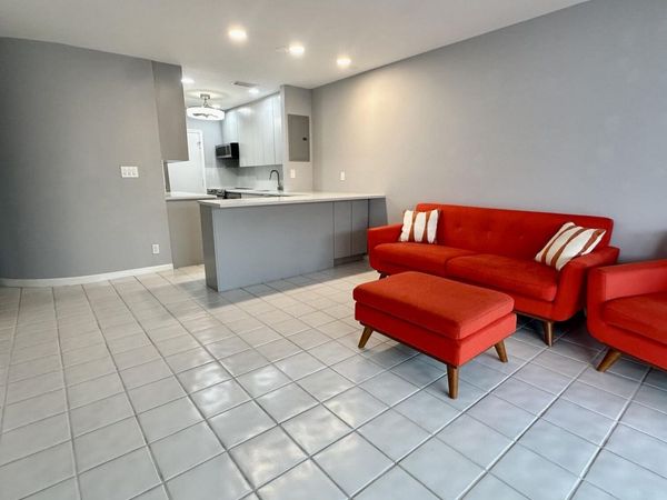 2171 NE 66th Street, Unit 828, Fort Lauderdale, FL 33308