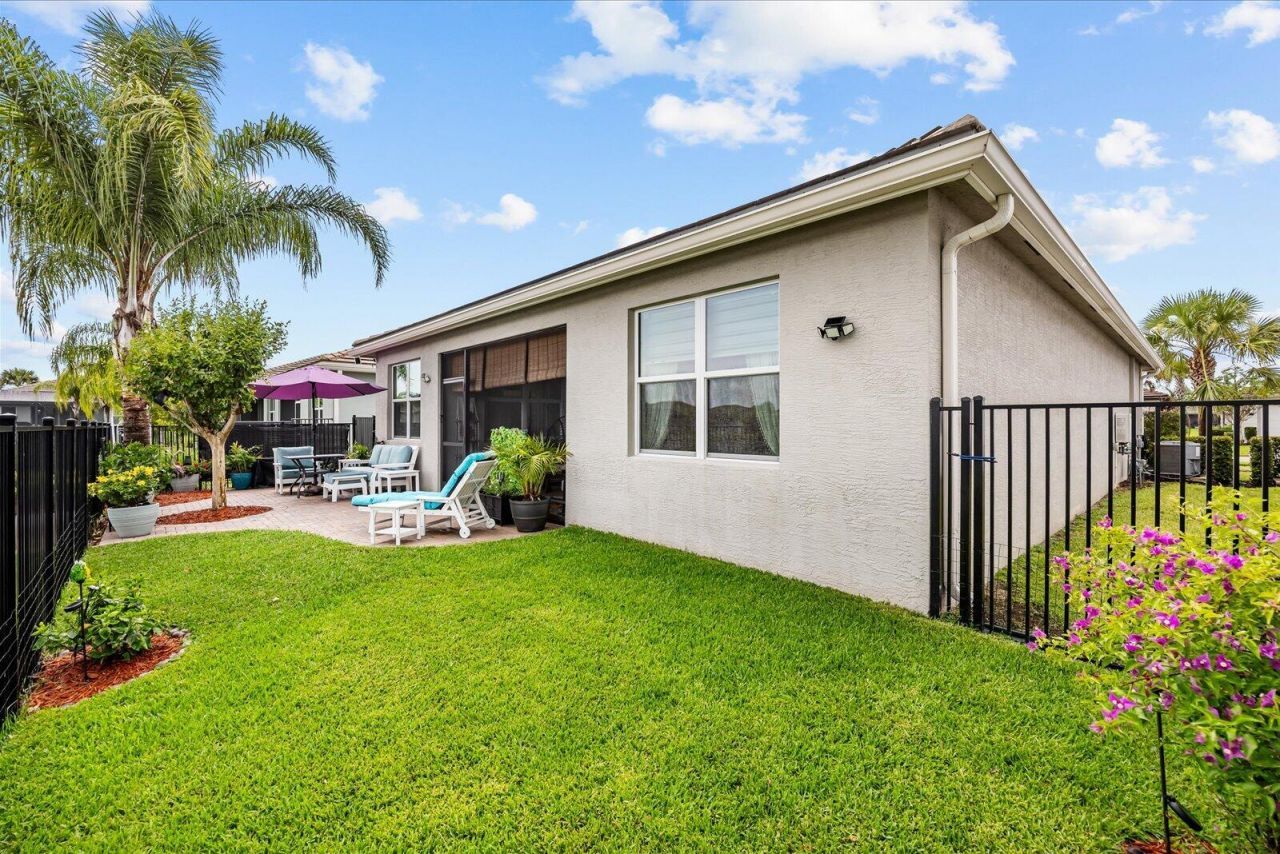 12180 SW Jasper Lake Way, Port Saint Lucie, FL 34987 Photo