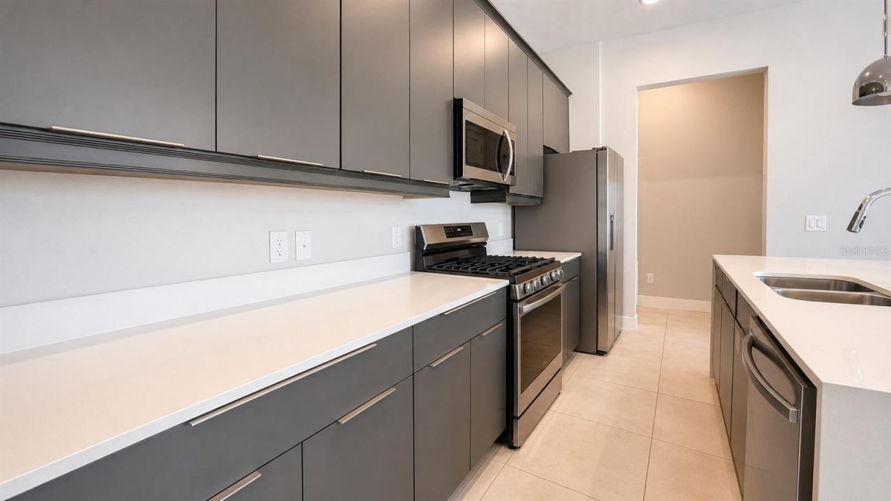 7740 Sandy Ridge Drive , Unit 135, Reunion, FL 34747 Photo