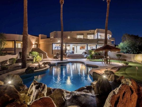 26040 N 5TH Street N, Phoenix, AZ 85085
