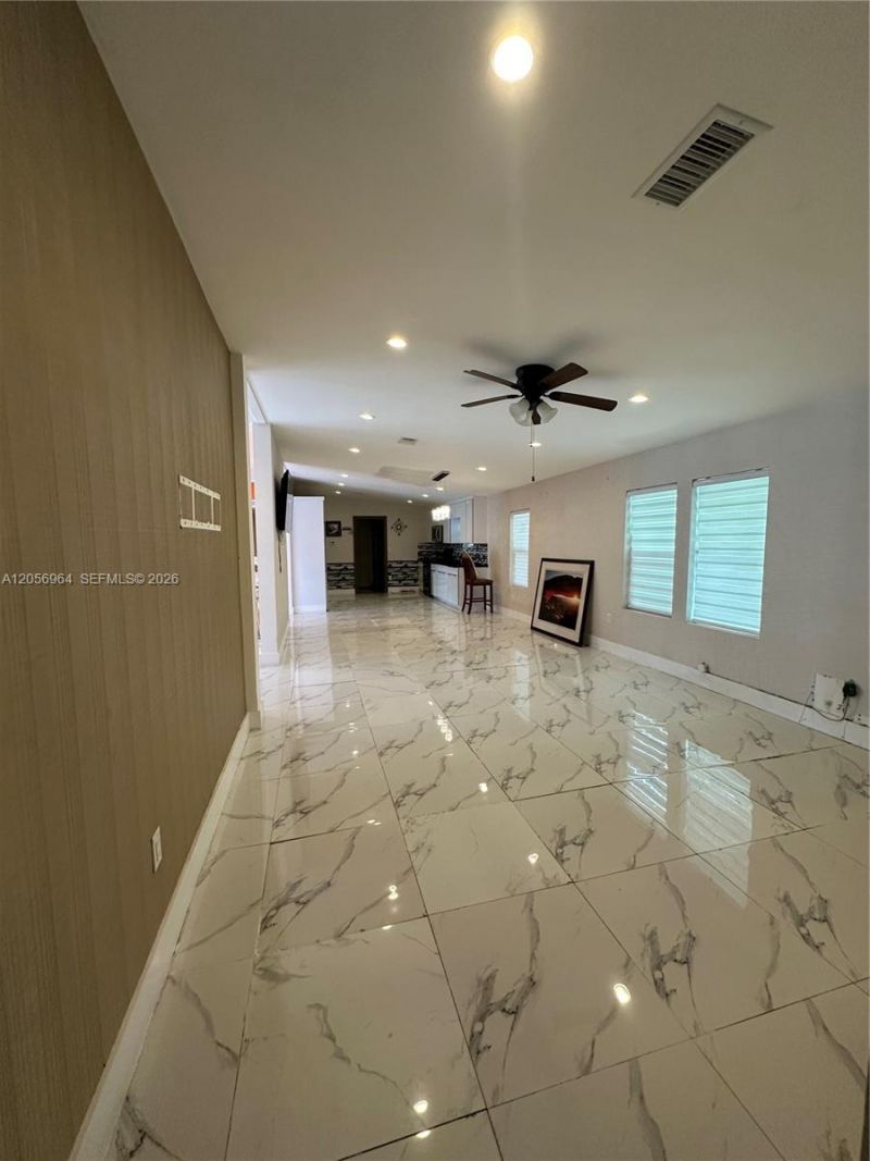 220 NE 12th Ave Lot 137, Homestead, FL 33030 Photo