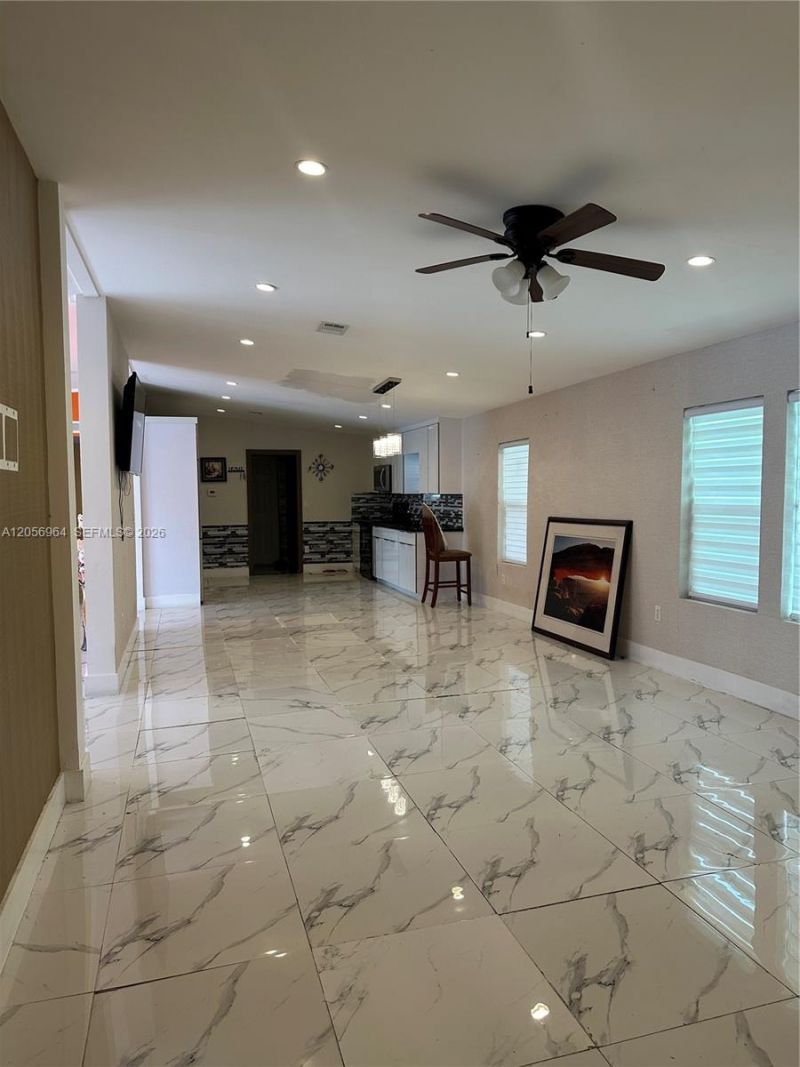 220 NE 12th Ave Lot 137, Homestead, FL 33030 Photo
