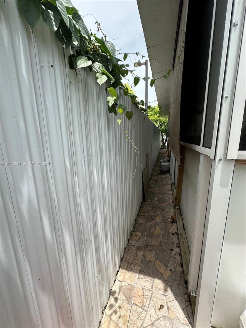 220 NE 12th Ave Lot 137, Homestead, FL 33030 Photo