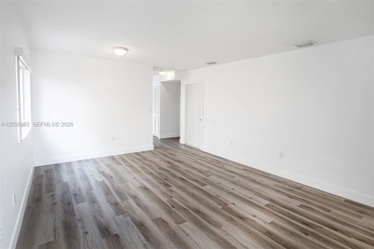 8949 SW 214th St , Unit 8949, Cutler Bay, FL 33189 Photo
