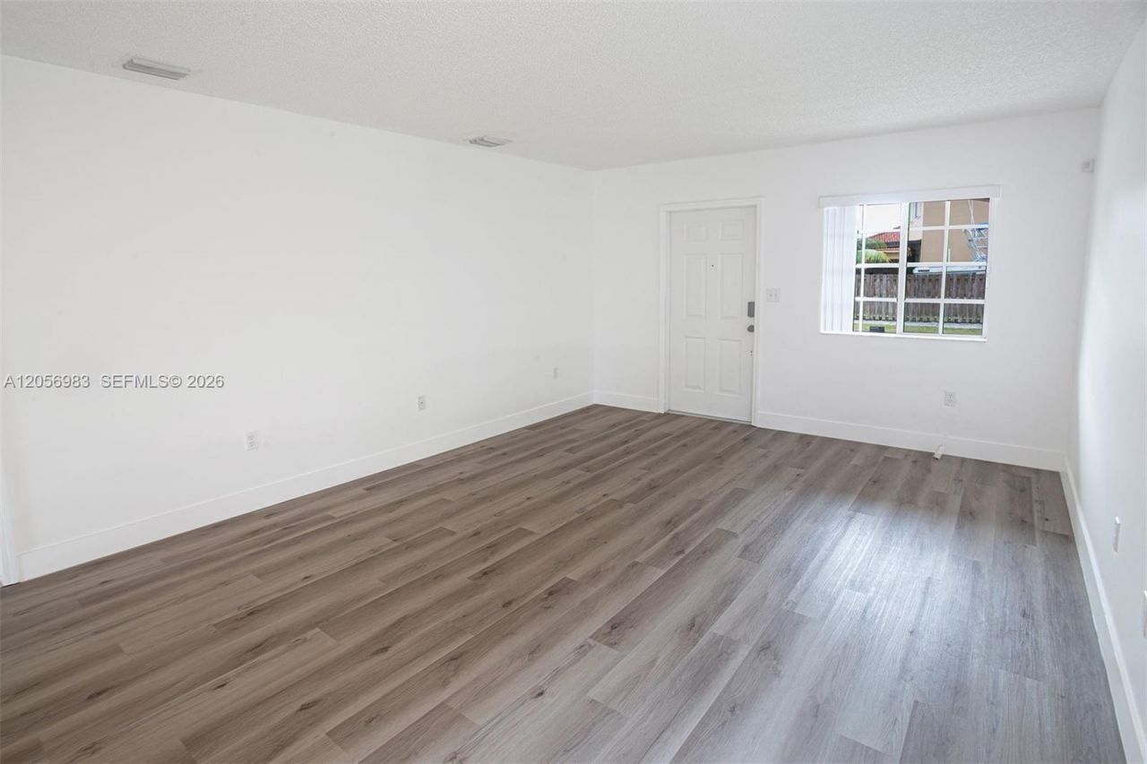 8949 SW 214th St , Unit 8949, Cutler Bay, FL 33189 Photo