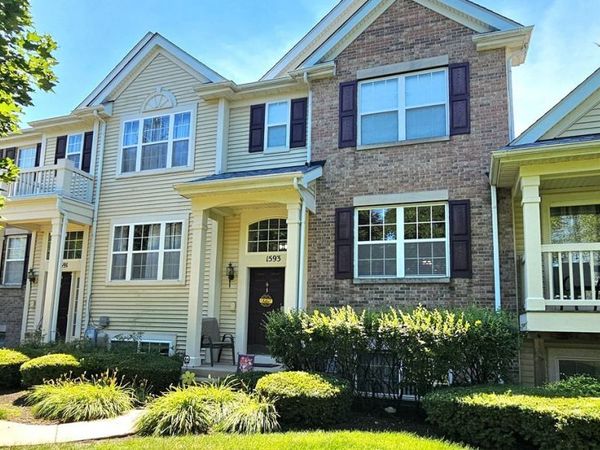 1593 Sandcastle Lane, Pingree Grove, IL 60140