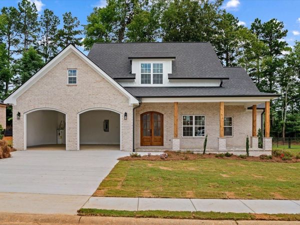 107 W Riley West Street, Chatsworth, GA 30705