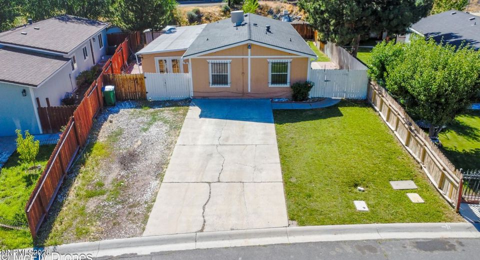125 Sugar Hill Drive, Sun Valley, NV 89433 Photo