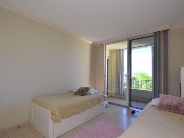 707 CRANDON Boulevard, Unit PH-8, Key Biscayne, FL 33149