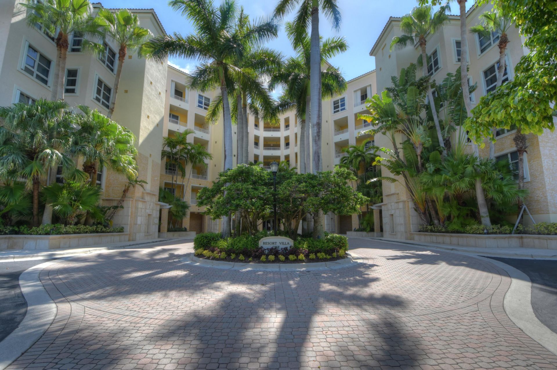 707 Crandon Boulevard, Unit PH-8, Key Biscayne, FL 33149 Photo