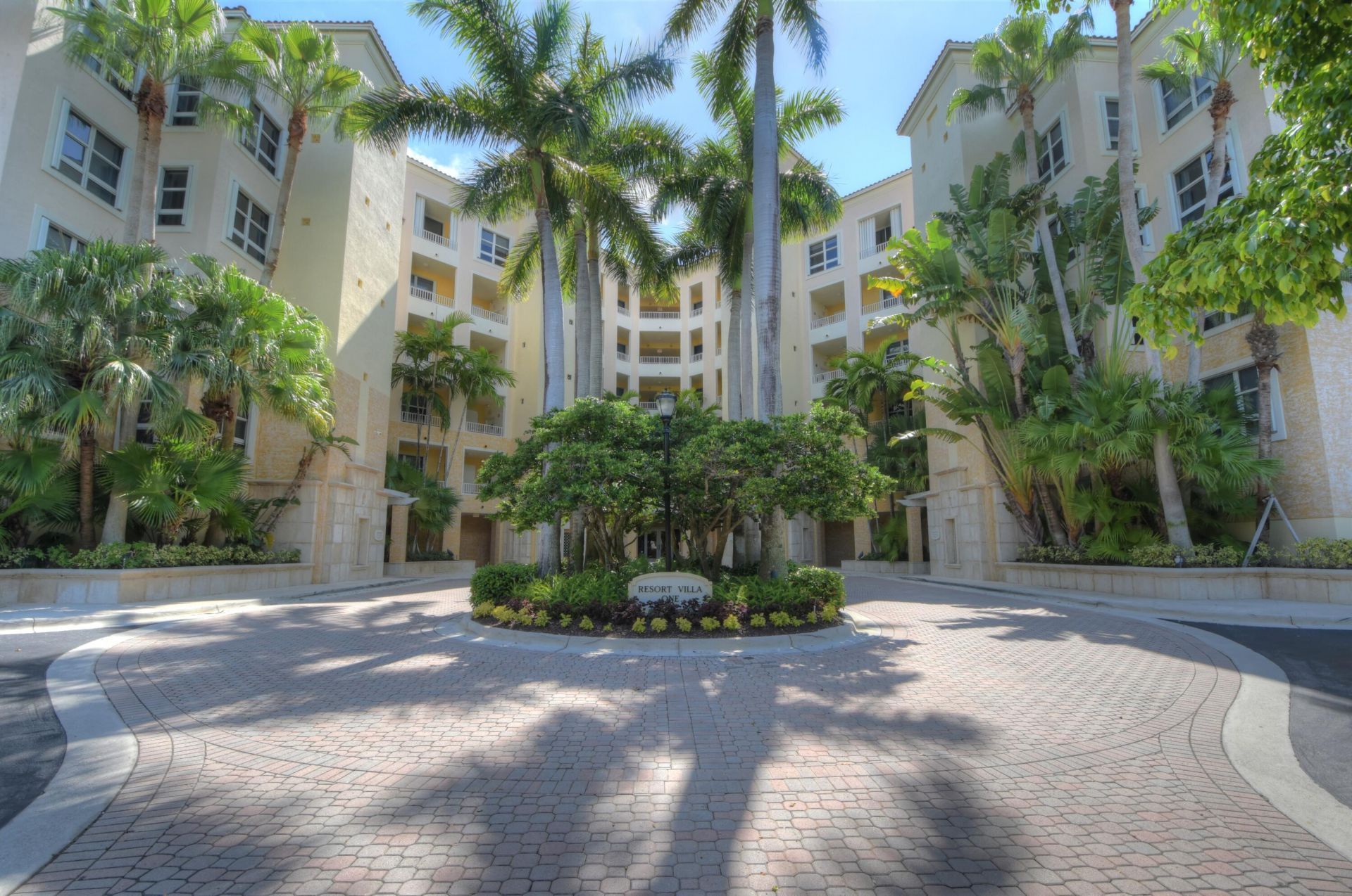 707 Crandon Boulevard, Unit PH-8, Key Biscayne, FL 33149 Photo