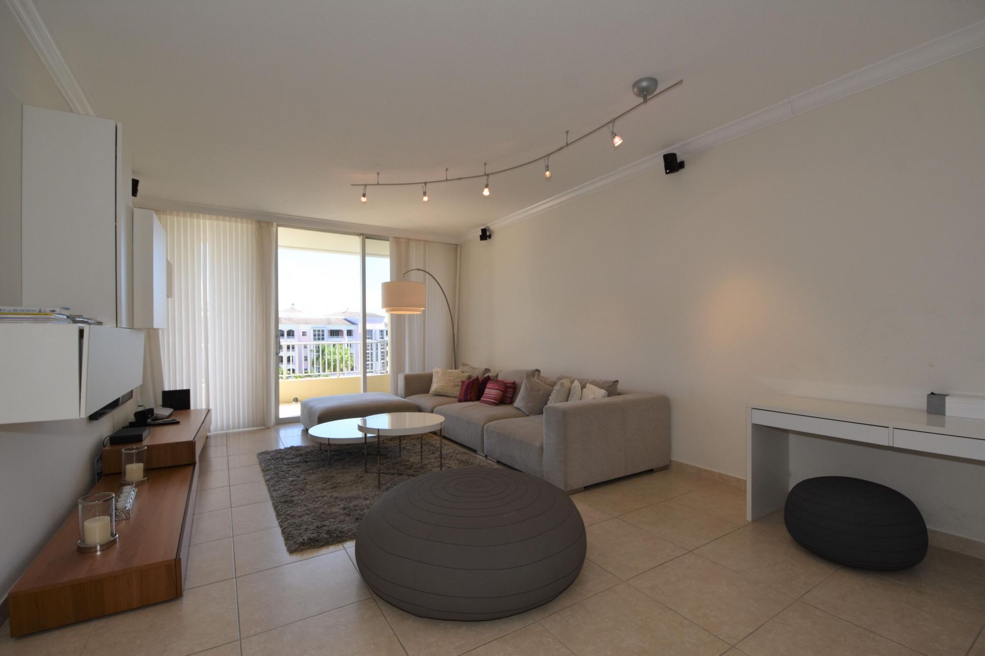 707 Crandon Boulevard, Unit PH-8, Key Biscayne, FL 33149 Photo