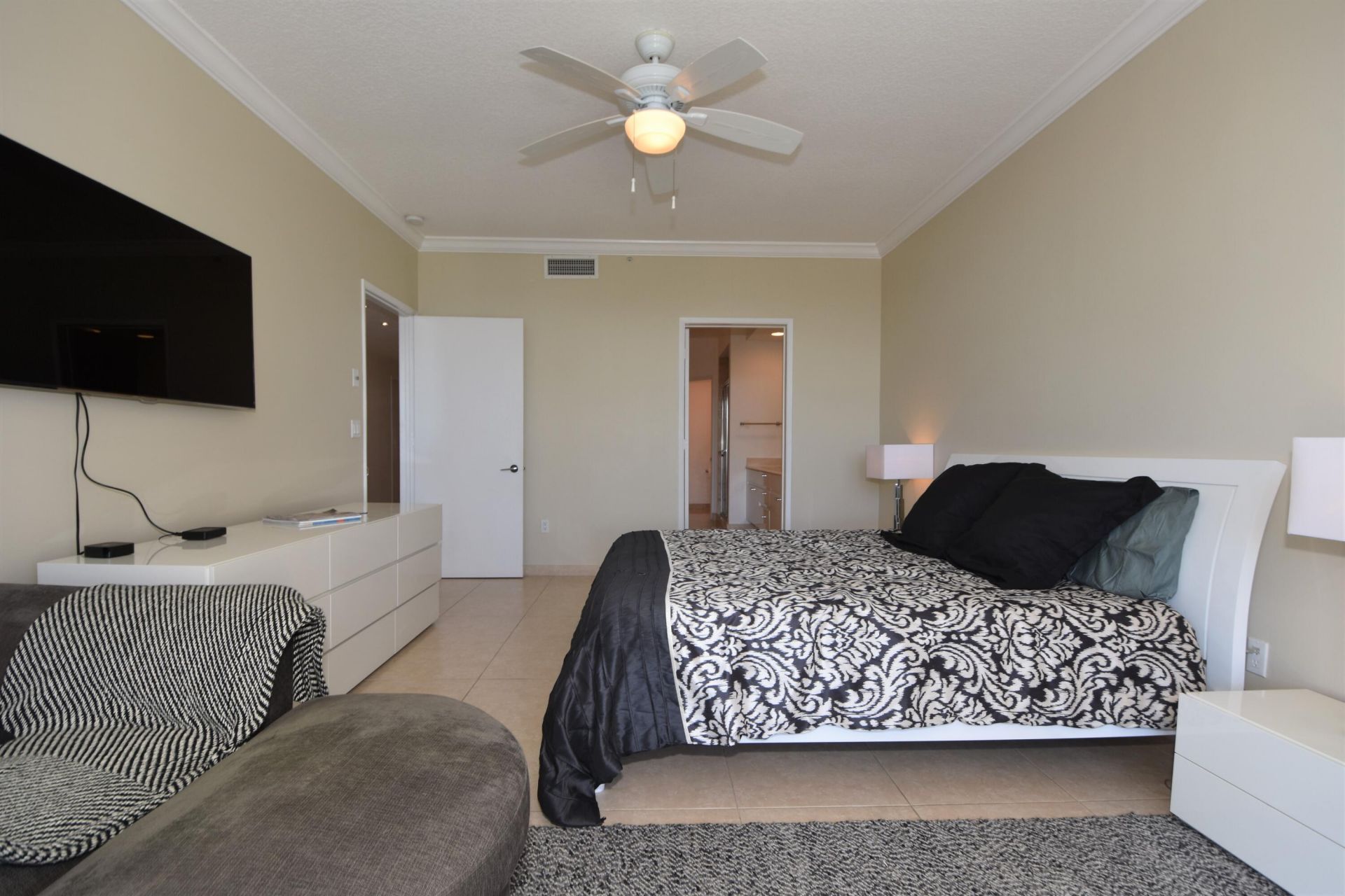 707 Crandon Boulevard, Unit PH-8, Key Biscayne, FL 33149 Photo