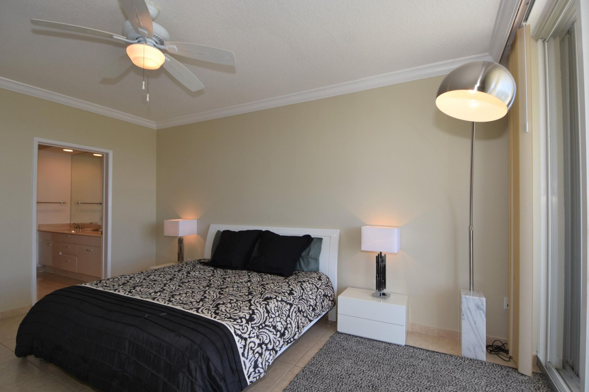 707 Crandon Boulevard, Unit PH-8, Key Biscayne, FL 33149 Photo