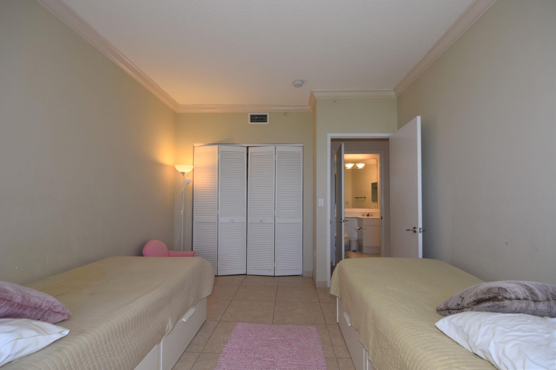 707 Crandon Boulevard, Unit PH-8, Key Biscayne, FL 33149 Photo