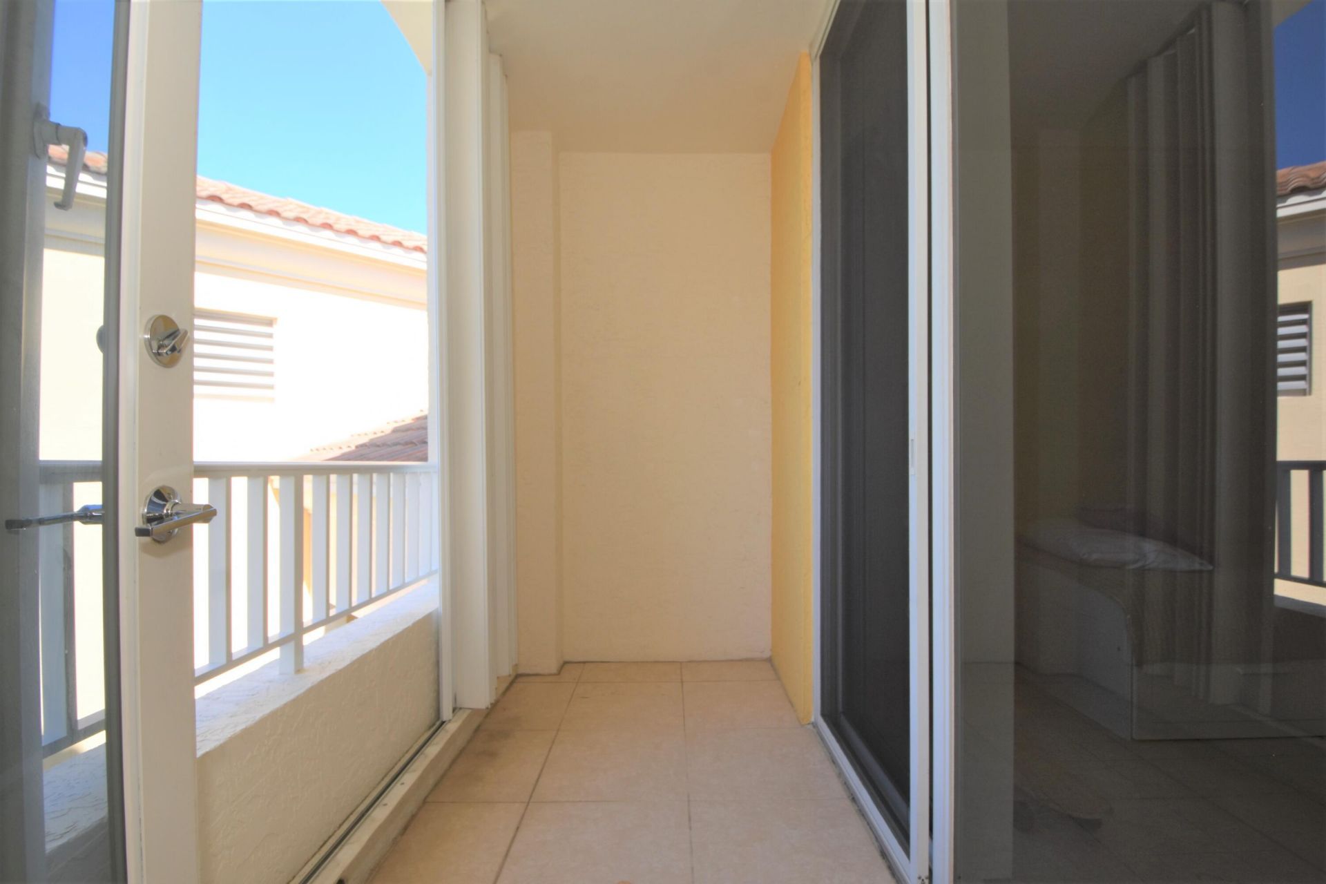 707 Crandon Boulevard, Unit PH-8, Key Biscayne, FL 33149 Photo
