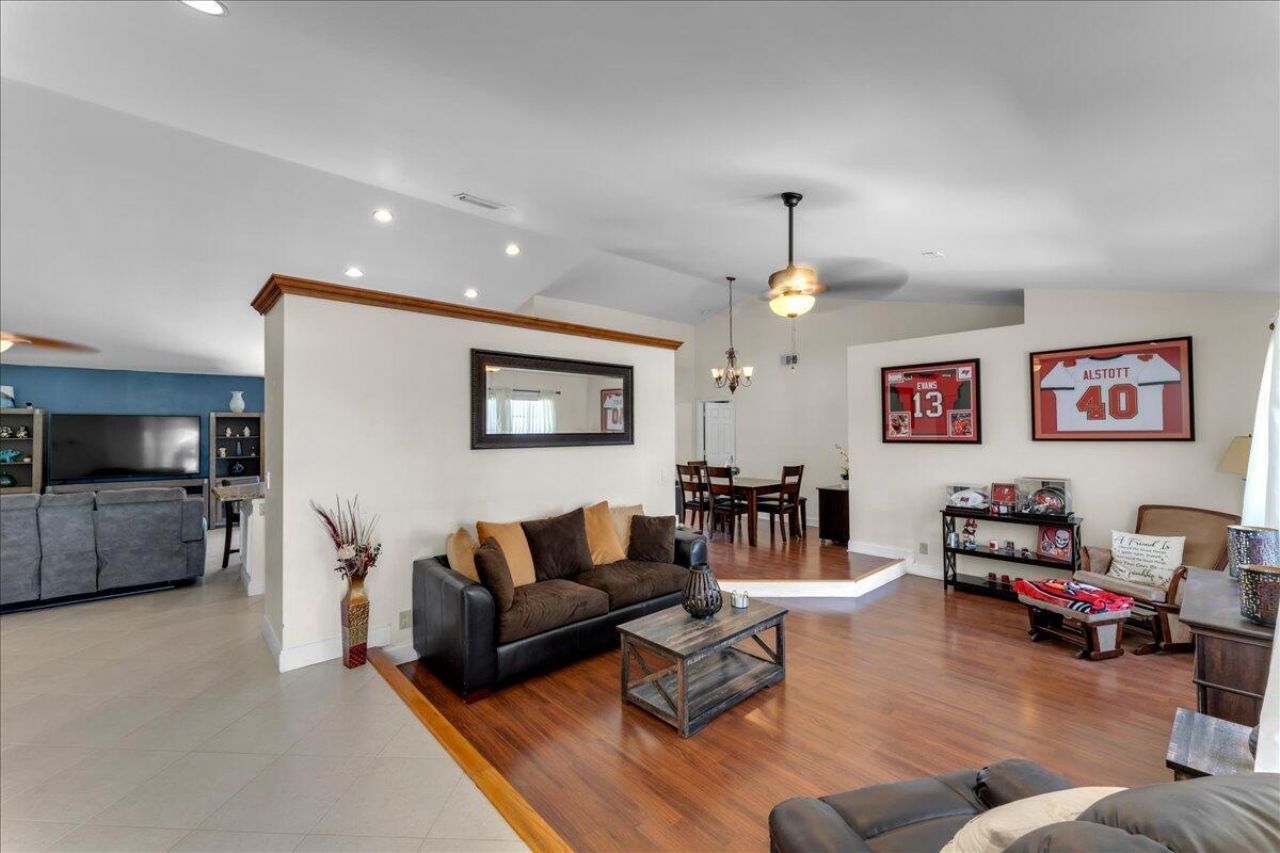 5345 NW 58th Terrace, Coral Springs, FL 33067 Photo