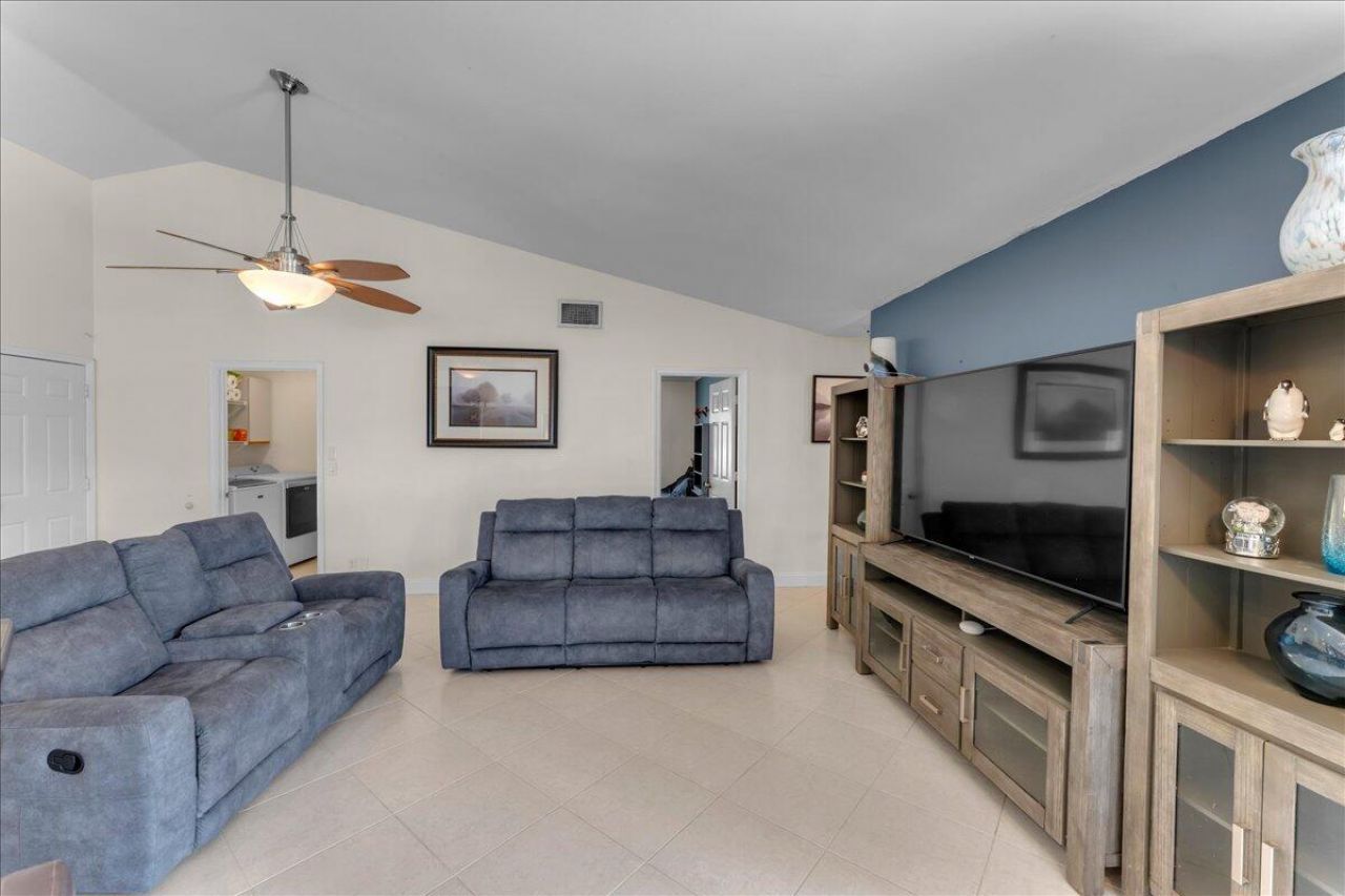 5345 NW 58th Terrace, Coral Springs, FL 33067 Photo