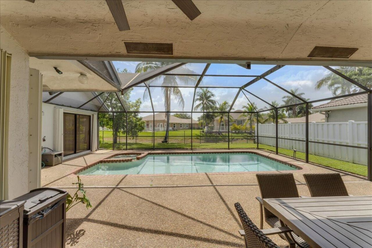 5345 NW 58th Terrace, Coral Springs, FL 33067 Photo