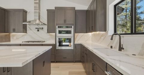 905 Linda Avenue, South Lake Tahoe, CA 96150 Photo