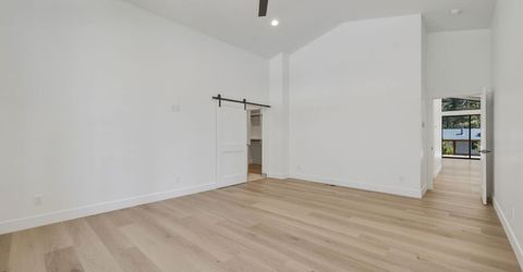 905 Linda Avenue, South Lake Tahoe, CA 96150 Photo