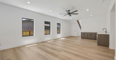 905 Linda Avenue, South Lake Tahoe, CA 96150 Photo