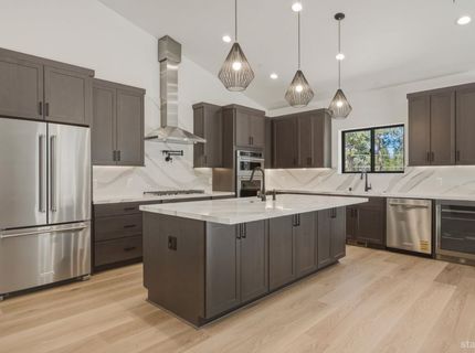 905 Linda Avenue, South Lake Tahoe, CA 96150 Photo