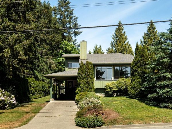 764 Mann Ave , Saanich, BC V8Z 3C2