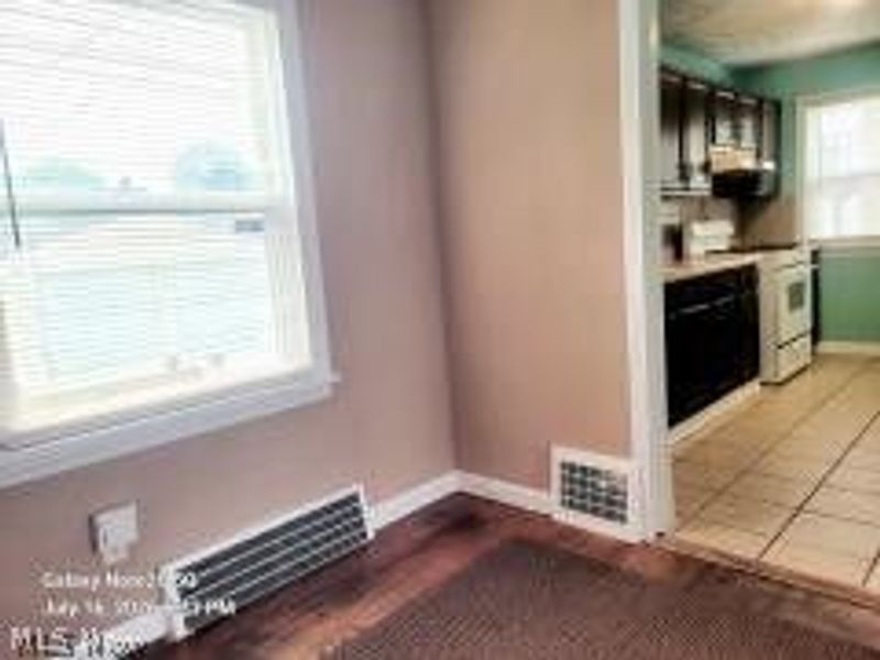 4318 W 60th Street, Cleveland, OH 44144 Photo 10
