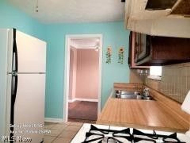 4318 W 60th Street, Cleveland, OH 44144 Photo 12