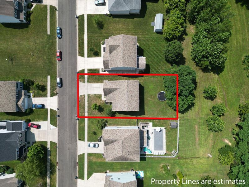 1751 Declaration Drive W, Lancaster, OH 43130 Photo 2