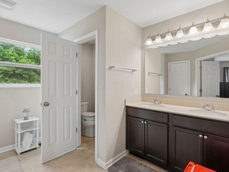 1751 Declaration Drive W, Lancaster, OH 43130 Photo 23