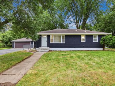 6717 65th Avenue N, Brooklyn Park, MN 55428
