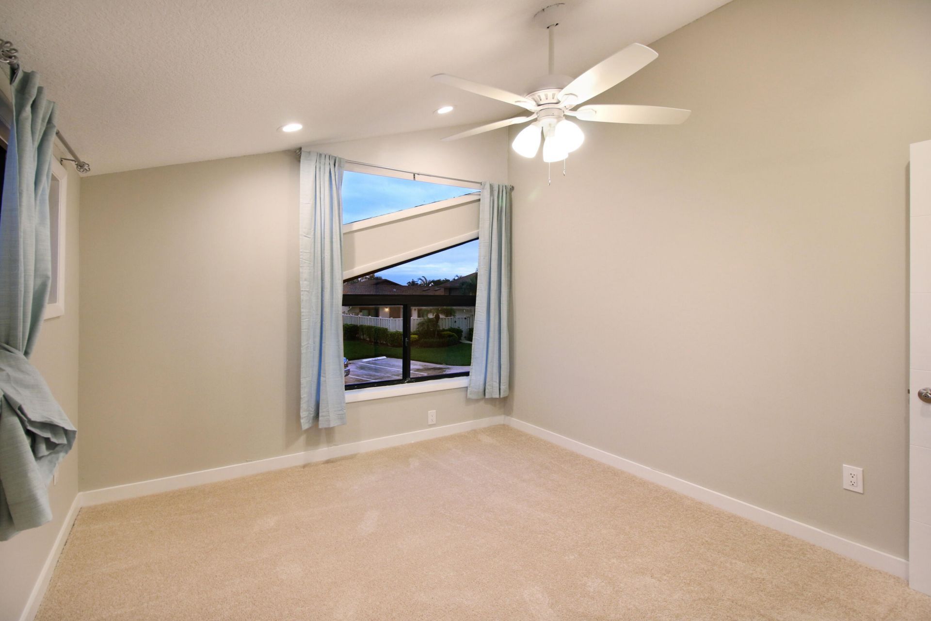 9623 Boca Gardnes Parkway, Unit B, Boca Raton, FL 33496 Photo