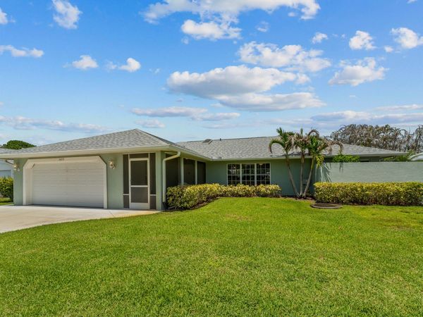 1423 SE PITCHER Road, Port St. Lucie, FL 34952
