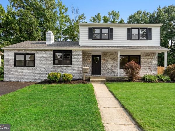 418 KINGSTON DRIVE, CHERRY HILL, NJ 08034