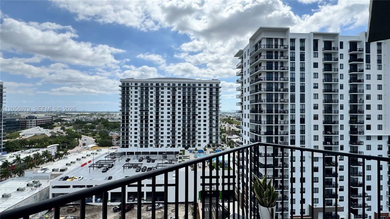5252 NW 85th Ave, Unit 1203, Doral, FL 33166 Photo