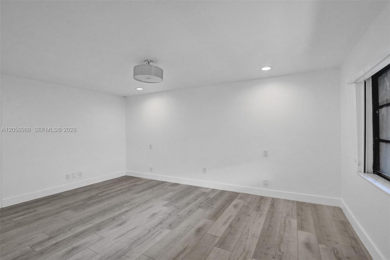 3180 N 36th St, Hollywood, FL 33021 Photo