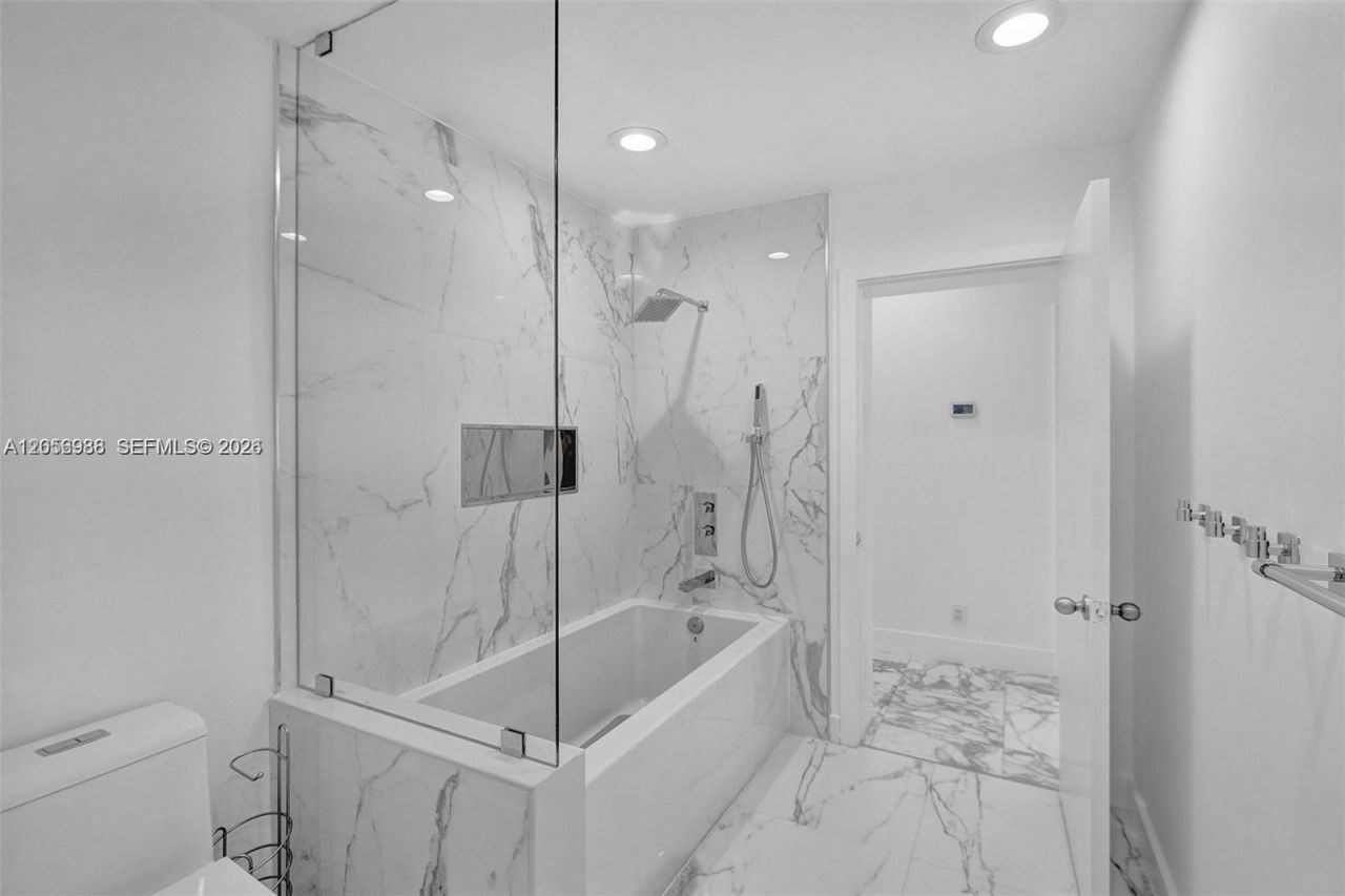 3180 N 36th St, Hollywood, FL 33021 Photo