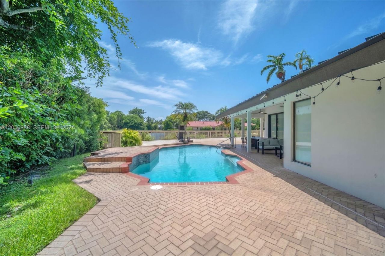 3180 N 36th St, Hollywood, FL 33021 Photo