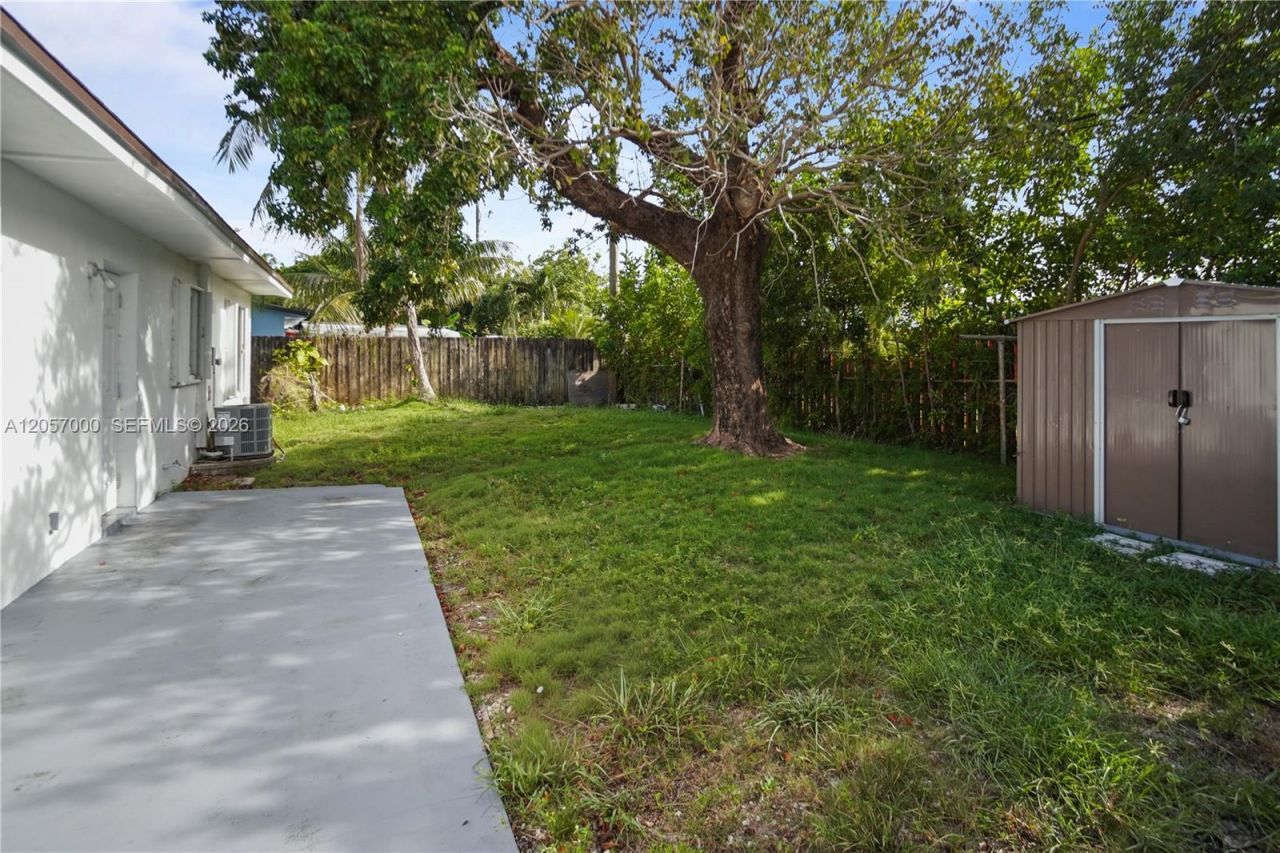 3021 NE 11th Ter , Pompano Beach, FL 33064 Photo
