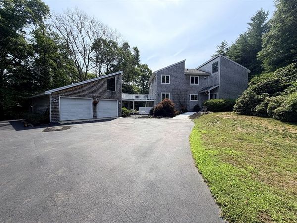 46 Holly Pond Rd, Marion, MA 02738