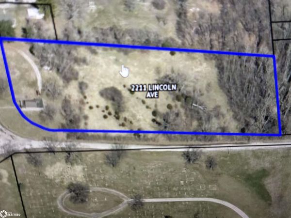 2211 Lincoln Avenue, Keokuk, IA 52632