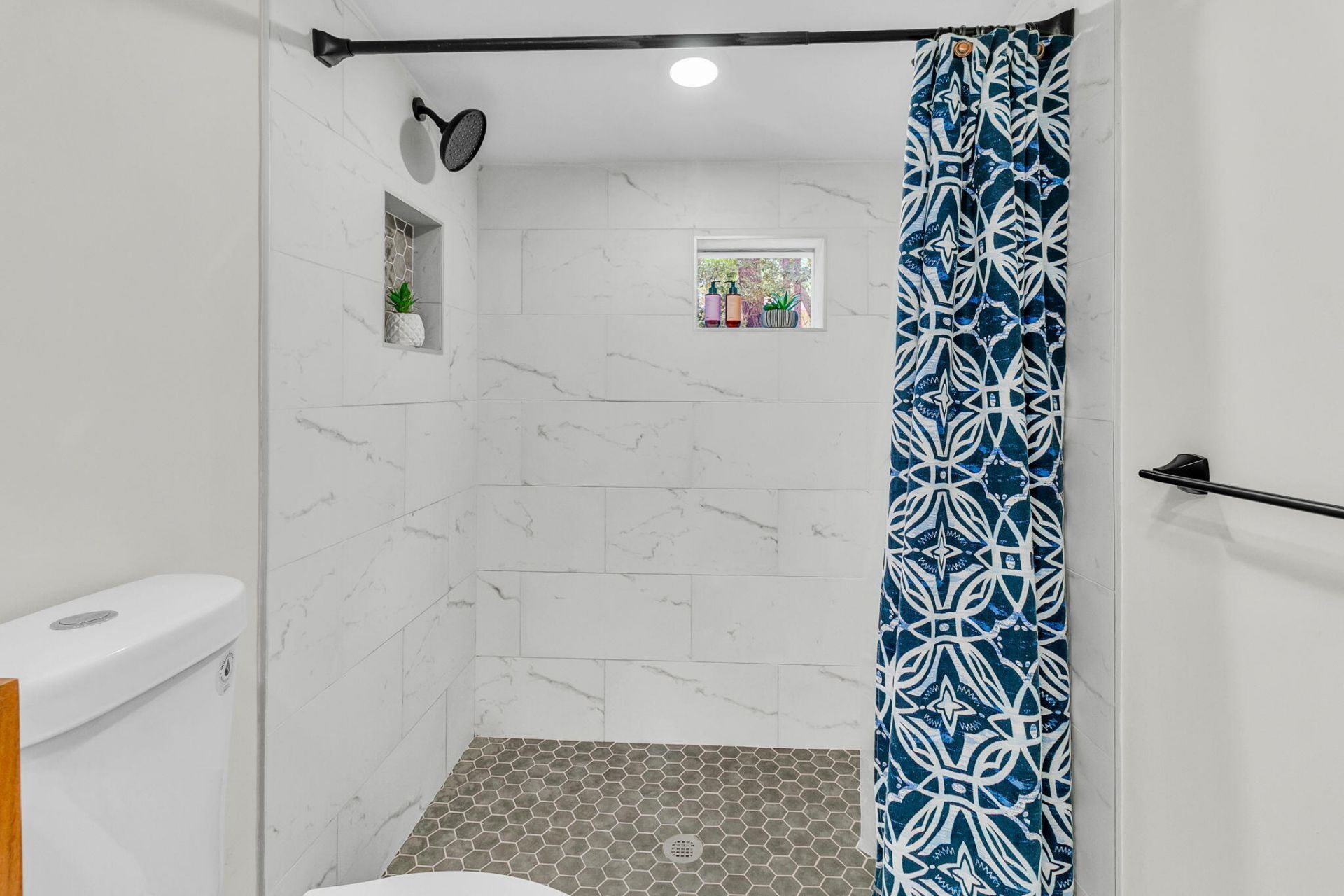 2090 Green Park Avenue Photo 18