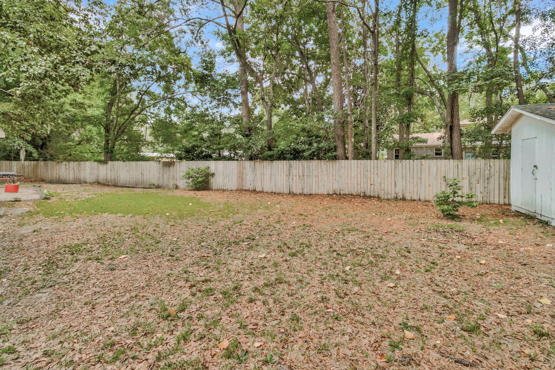 2090 Green Park Avenue Photo 26