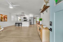 2090 Green Park Avenue photo 4