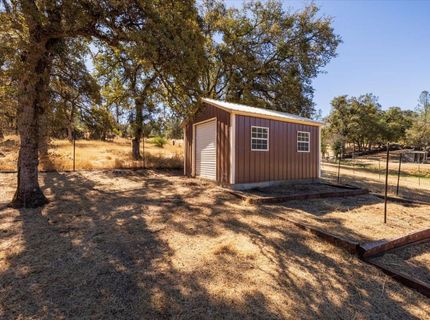10379 Mooney Flat Rd, Smartville, CA 95977 Photo