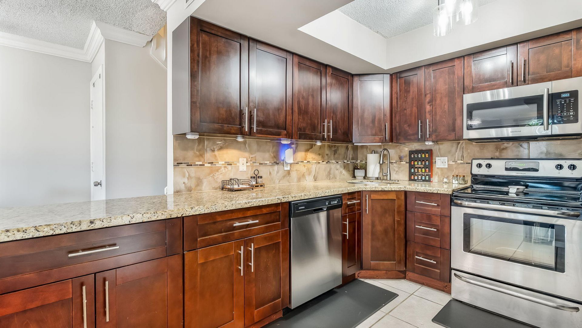 4005 Village Drive, Unit A, Delray Beach, FL 33445 Photo